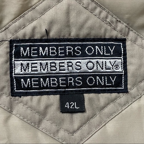 Vintage Members Only Men’s Quilt Lined Tan Cafe Racer Bomber Jacket Size Large - Picture 10 of 13